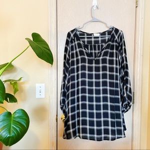 Boutique Black + White Plaid Tunic Top